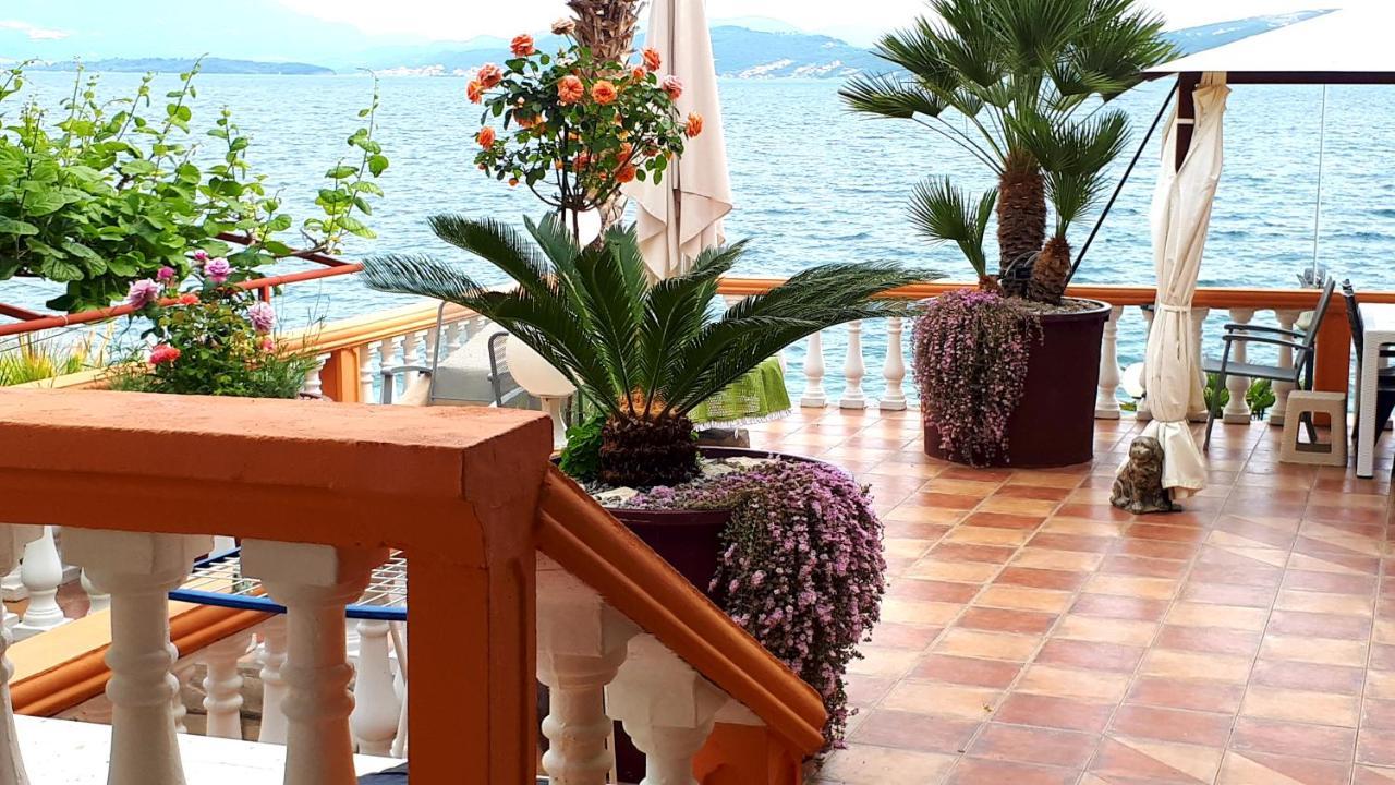 Apartmani Kalinic Bijela Εξωτερικό φωτογραφία