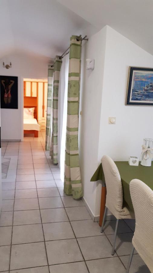 Apartmani Kalinic Bijela Δωμάτιο φωτογραφία