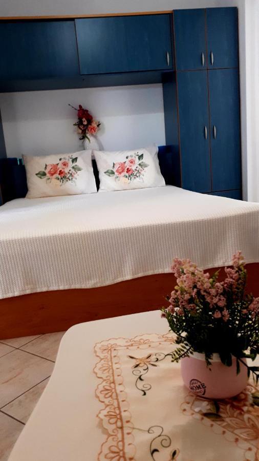 Apartmani Kalinic Bijela Εξωτερικό φωτογραφία