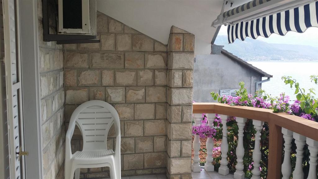 Apartmani Kalinic Bijela Εξωτερικό φωτογραφία
